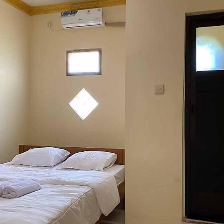Palace Syariah Homestay Redpartner 外南梦 外观 照片